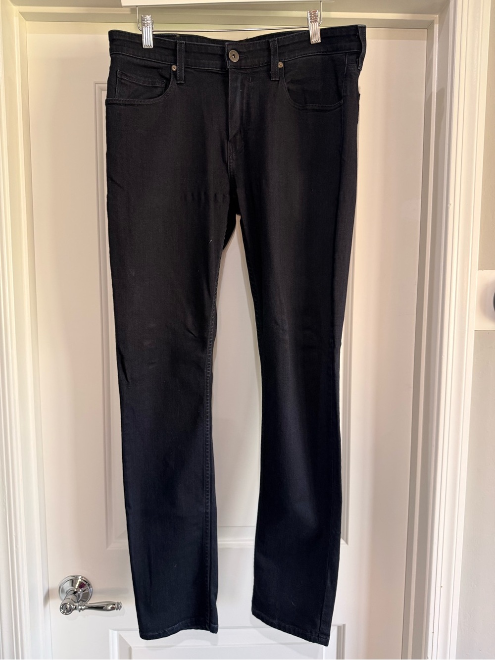 PAIGE Men’s Indigo Blue Slim Straight-Leg Jeans